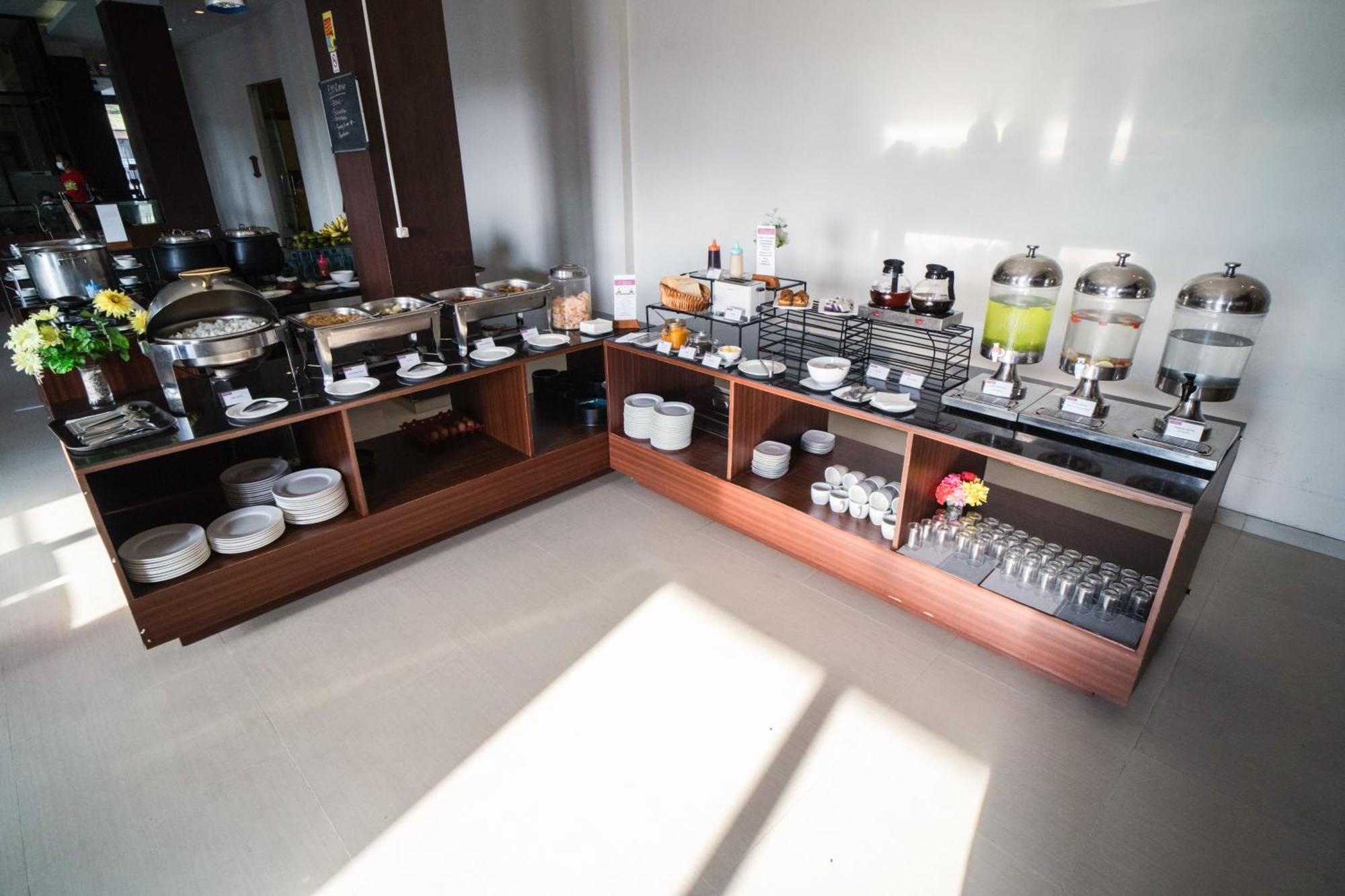 Midtown Xpress Sampit - Kalimantan Tengah Luaran gambar
