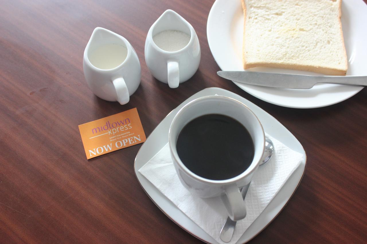 Midtown Xpress Sampit - Kalimantan Tengah Luaran gambar